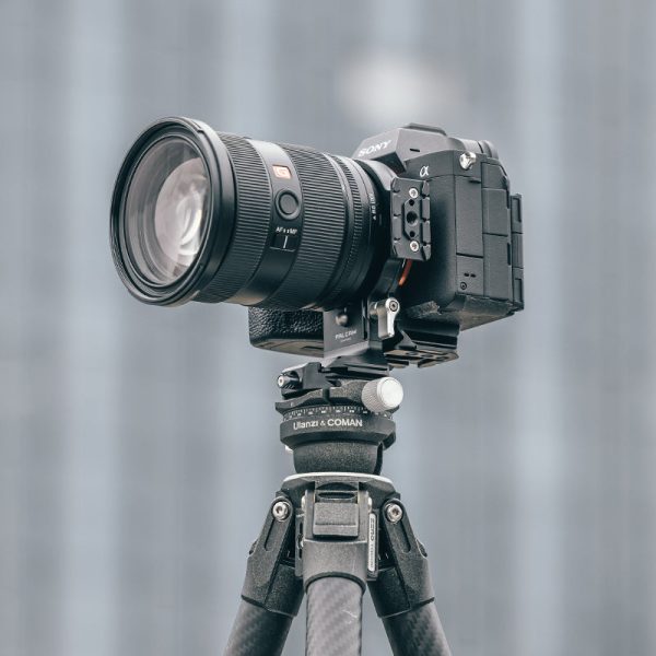 Ulanzi Falcam F22 & F38 & F50 Horizontal-To-Vertical Quick Release Circular Half Cage for Sony E-mount Cameras 3304 on Sale - Image 2
